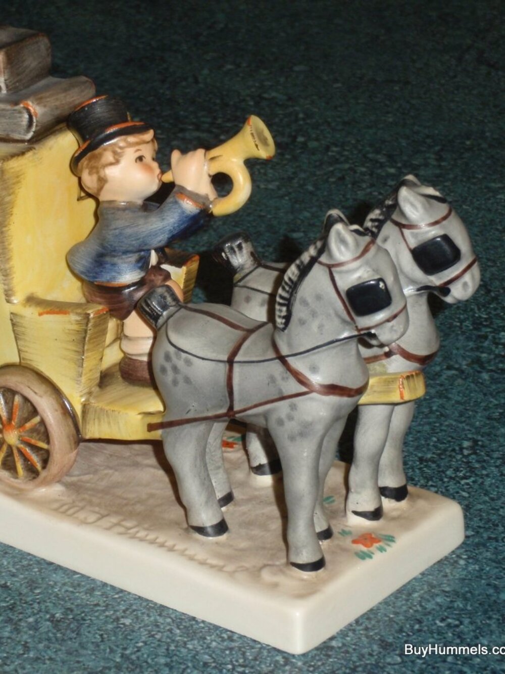 "The Mail Is Here" Goebel Hummel Figurine #226 TMK5 Horse Drawn Carriage - GIFT!